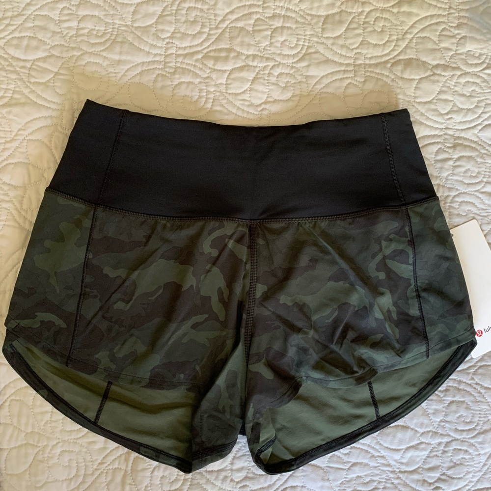 ❌sold❌Lululemon Highrise Speed up short 2.5”